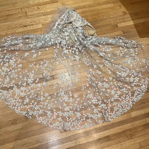 Mac Duggal Floral Embroidered Corset Bodice Gown NWT - Picture 12 of 17